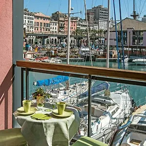 Sull'acqua Del Porto Antico Apartamento