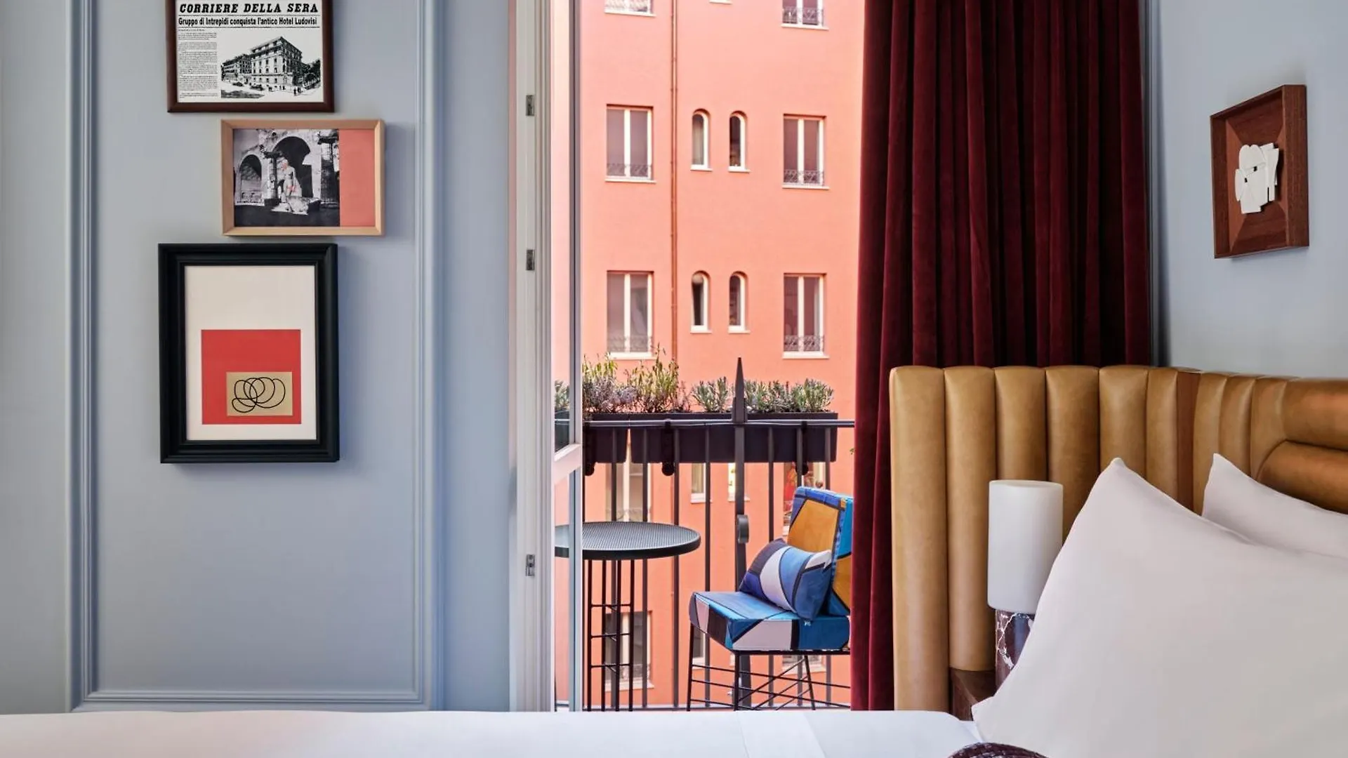 Hotel W Roma 5*,  Italia